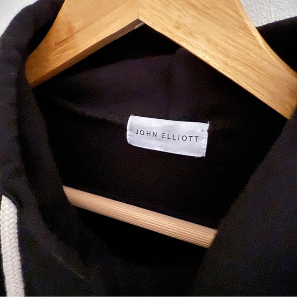 John Elliott Beach 2 Hoodie in Black - Picture 3 of 5